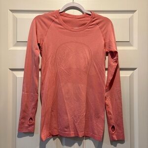 Lululemon swiftly tech 2.0 pink long sleeve top thumb hole run athletic sz 6